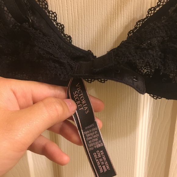 Victoria’s Secret Black Underwire Bralette - Picture 4 of 5